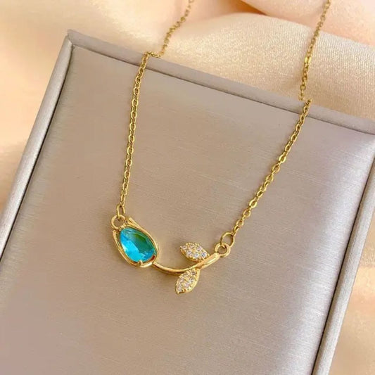 BLUE ROSE NECKLACE - سلسلة وردة زرقاء